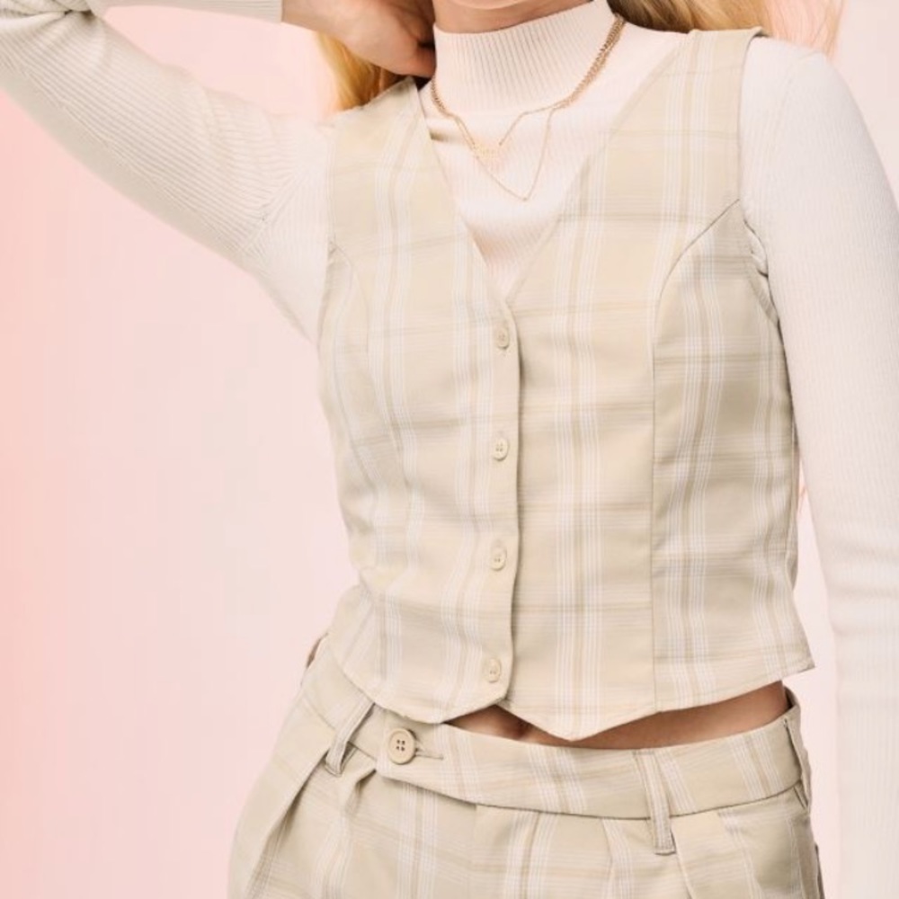 H&M Vest - Picture 3 of 4